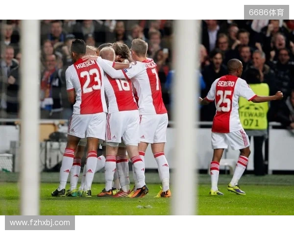 切尔西和阿贾克斯近2次欧冠交手产生14个进球、3张红牌